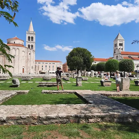 Bajlo With Three Bedrooms Villa