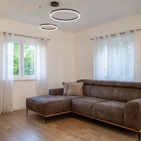 Bajlo With Three Bedrooms *