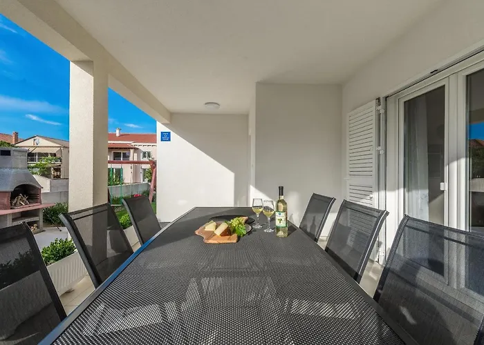 Bajlo With Three Bedrooms *