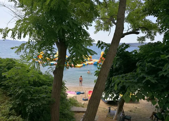 Bajlo With Three Bedrooms